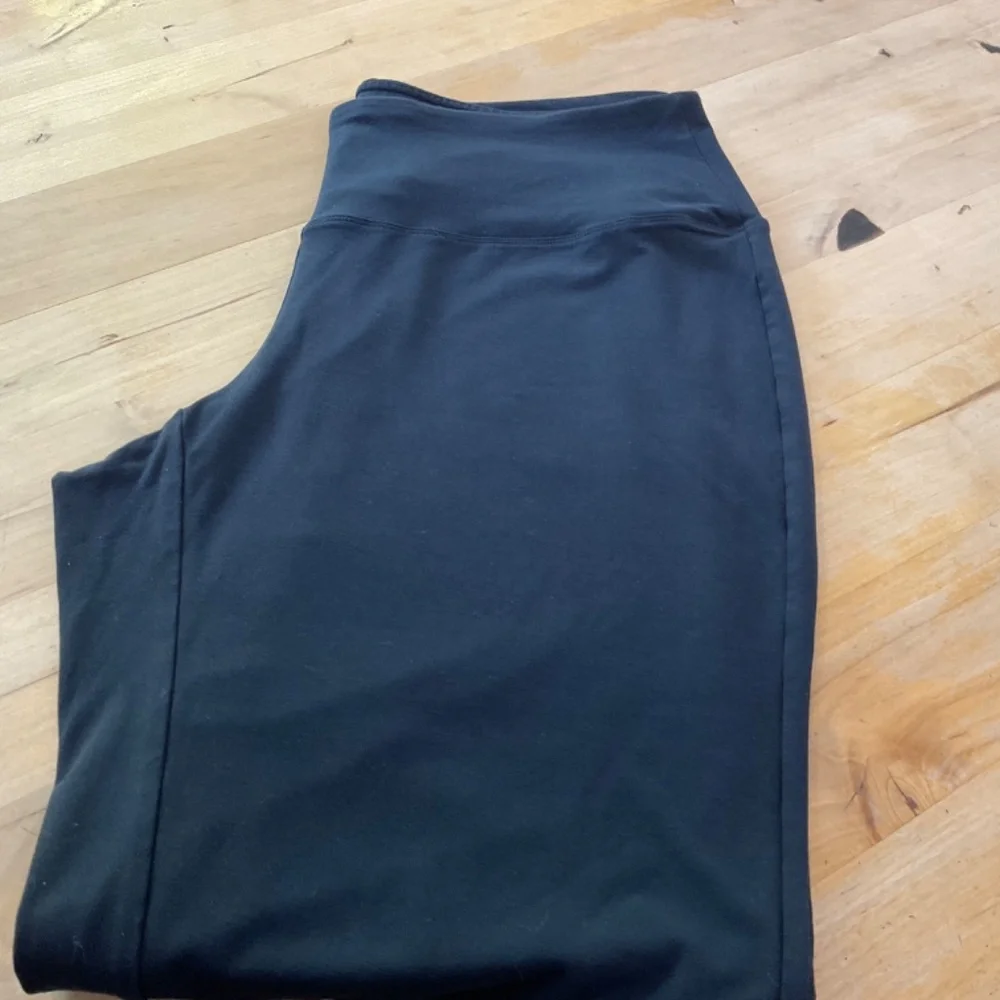 JJILL WEAREVER SMOOTH FIT PANTS  NWOT BLUE - Picture 2 of 4